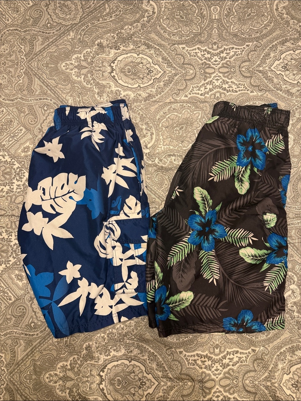 2 mens Kanu Surf swim trunks